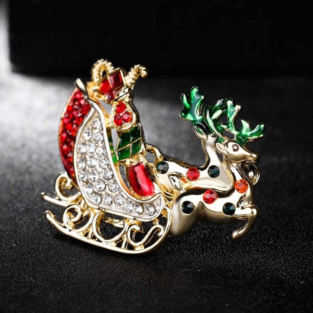Reindeer Sleigh Rhinestone Christmas Brooch pin - Picture 6 of 7